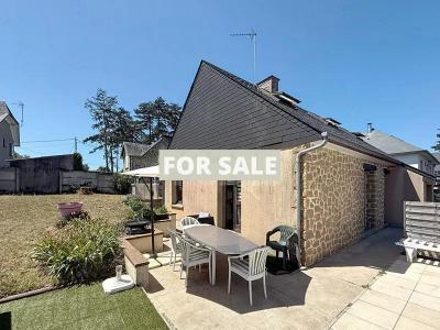 Detached Country House with Swimming Pool