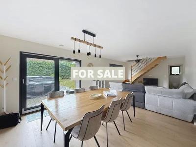 Detached Coastal House with Landscaped Garden
