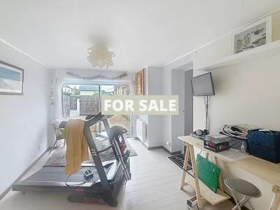 Beautiful Detached House by the Coast