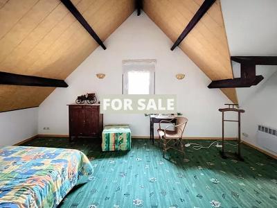 Detached House with Garden by the Coast