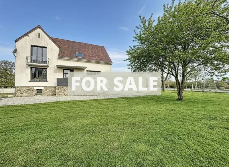 Detached Country House Close to the Coast