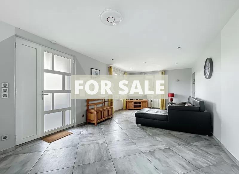 Detached Country House Close to the Coast