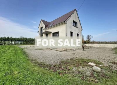 Detached Country House Close to the Coast