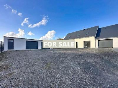 New Build Detached House with Garden