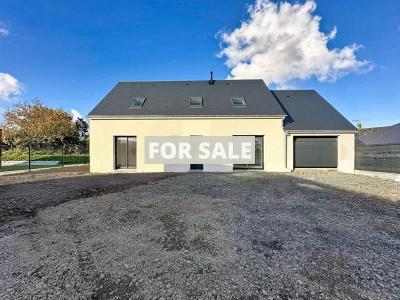 New Build Detached House with Garden