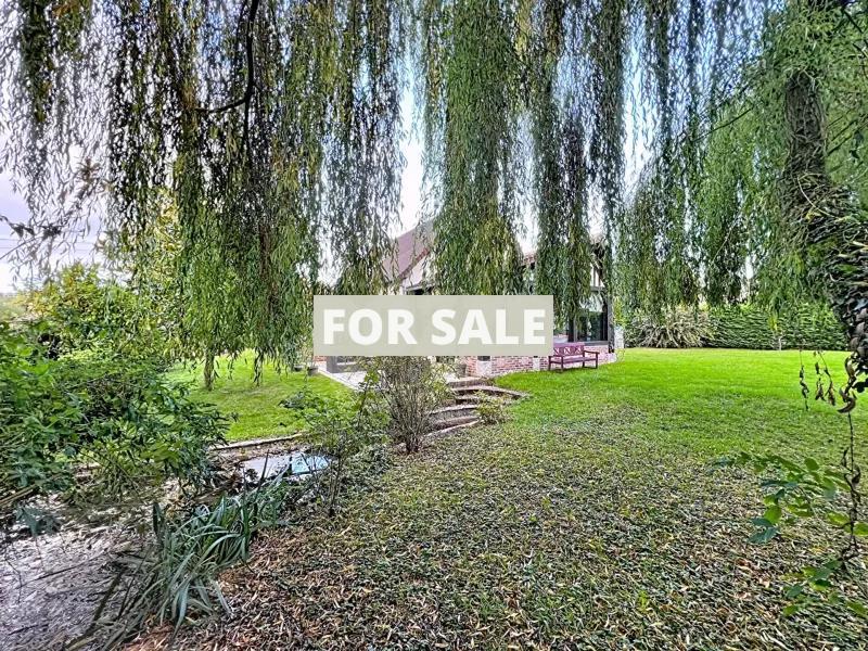 Detached House with Landscaped Garden