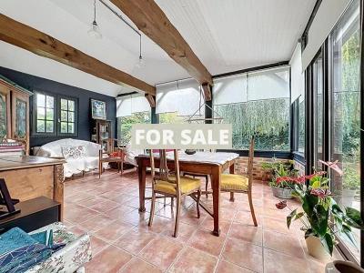 Detached House with Landscaped Garden