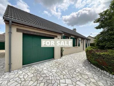 Detached House and Garden