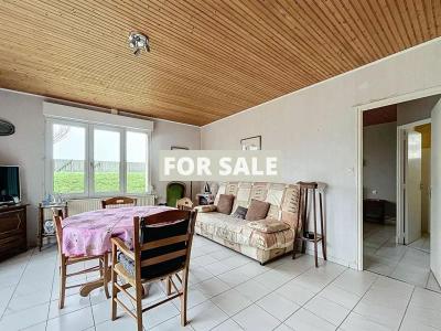 Detached House with Garden by the Coast