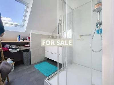 Modern Detached House Close to the Coast