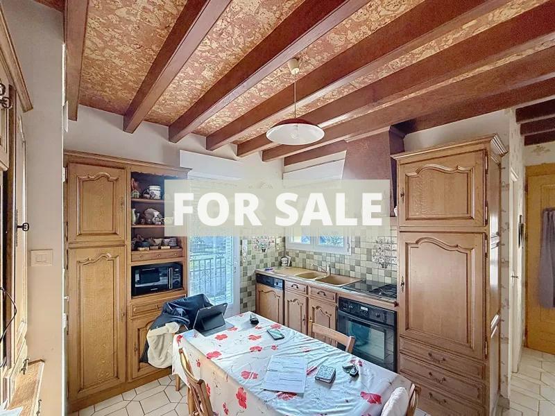 Detached House with Landscaped Garden