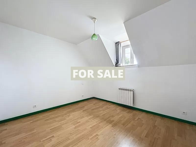 Detached Country House with Open Views