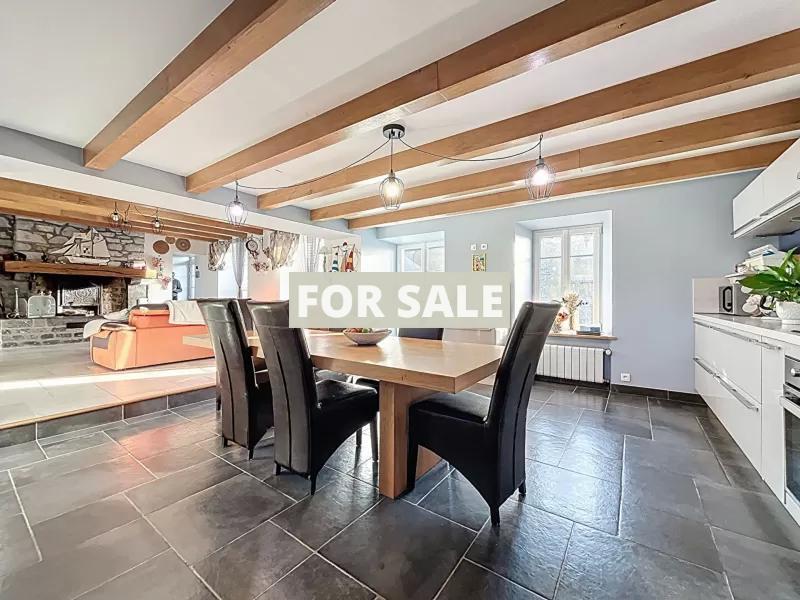 Detached Country House with Outbuilding