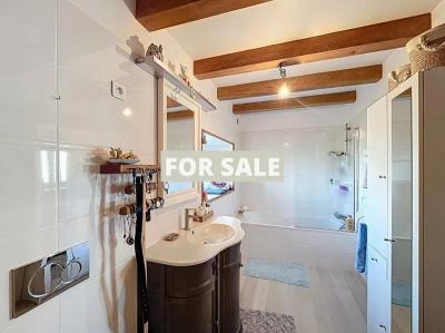 Detached Country House with Outbuilding