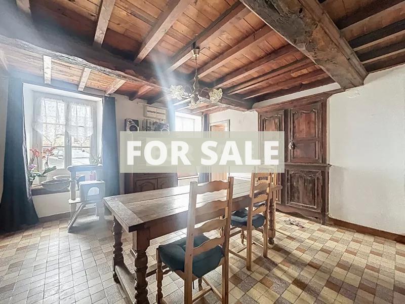 Large Detached Country House with Character and Open View