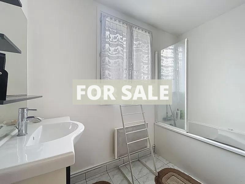 Large Detached Country House with Character and Open View