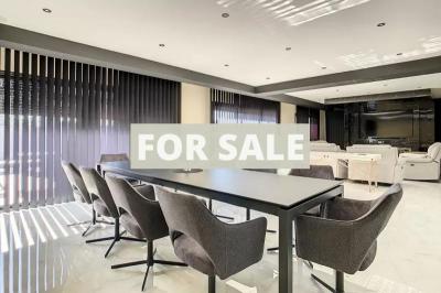 Contemporary Detached House in Coastal Location