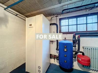 Detached House and Landscaped Garden