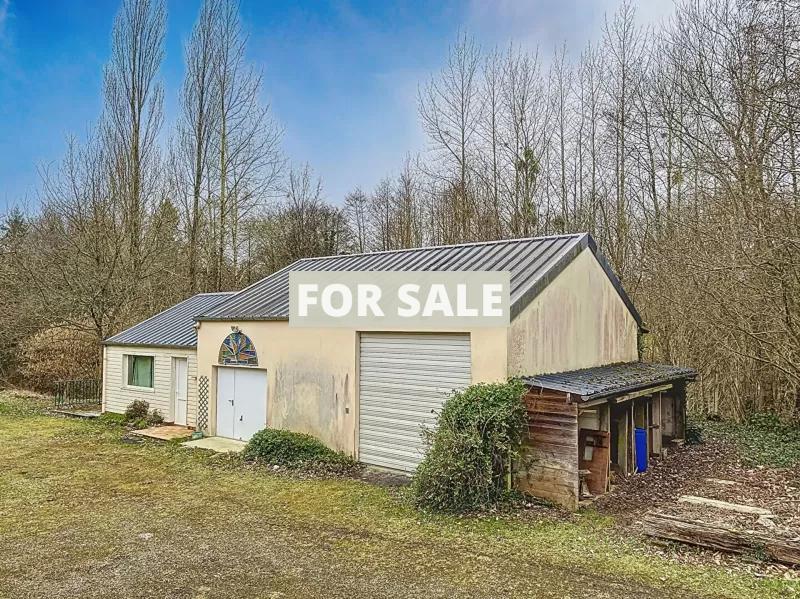 Detached House with Outbuilding and Land