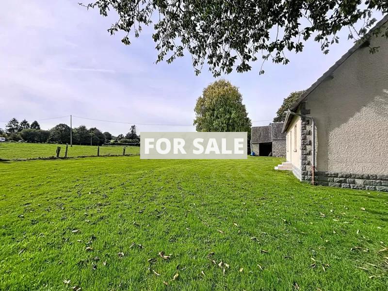 Detached Country House with Outbuildings