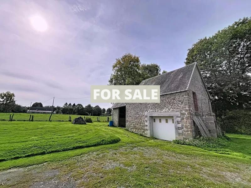 Detached Country House with Outbuildings
