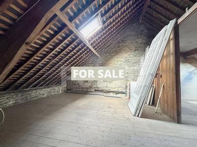 Coastal House in Great Location