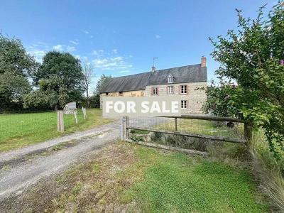 Detached Country House with Outbuilding