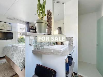 Detached Bungalow with Outbuilding in Building Plot