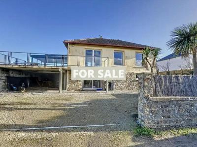 Detached House with Open Sea View over the Harbour