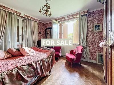 Detached House with Garden by the Coast