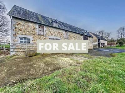 Detached Country House with Outbuilding