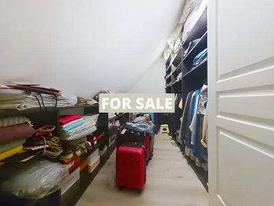 Detached Country House with Pond in Landscaped Gardens