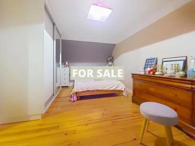 Detached Country House with Pond in Landscaped Gardens