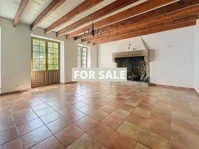 Detached Country House with Outbuilding