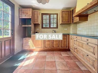 Detached Country House with Outbuilding