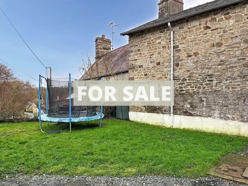 Traditional House with Garden