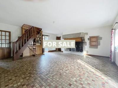 Detached House with Large Garden