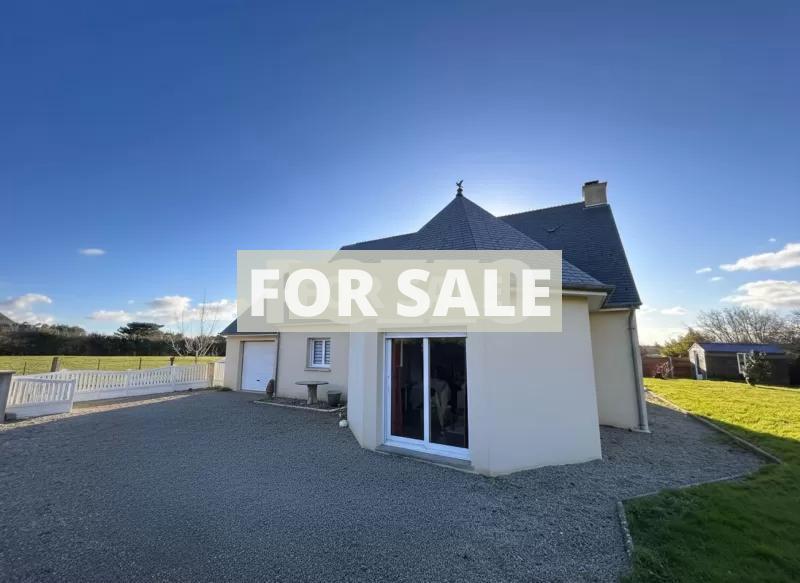 Contemporary House in Coastal Location