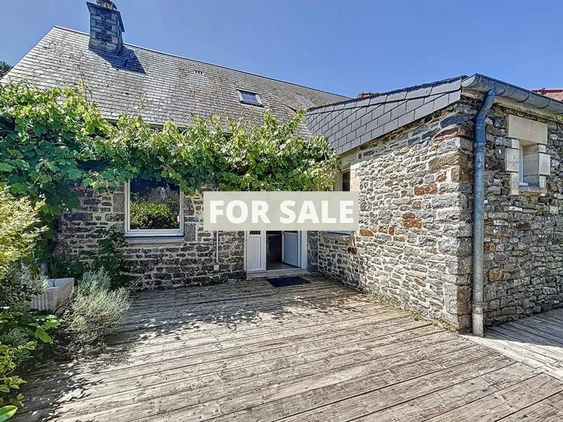 Lovely House with Garden in Coastal Location