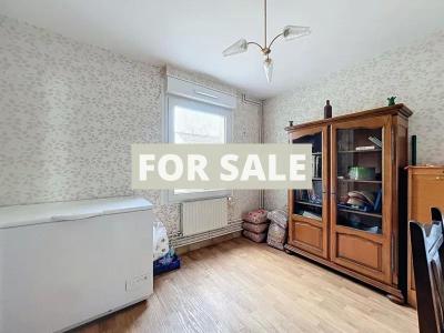 Traditional House with Garden