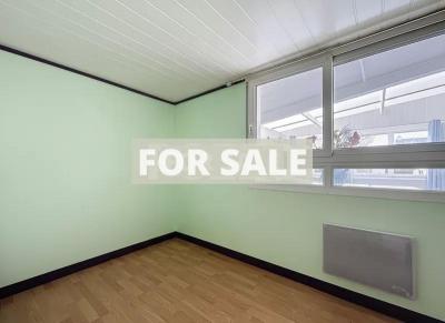 Detached House with Garden by the Coast