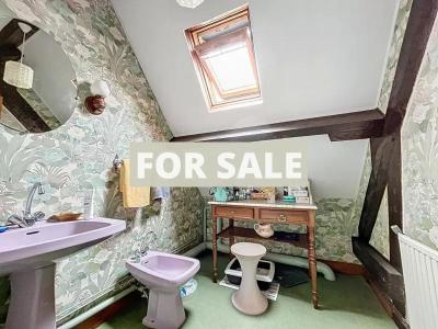 Detached Country House with Landscaped Gardens