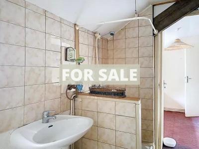 Detached House with Garden by the Coast