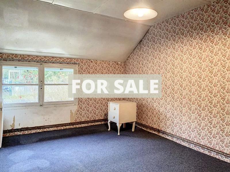 Detached House with Garden by the Coast