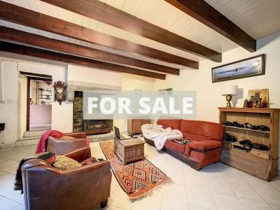 Detached House with Garden by the Coast