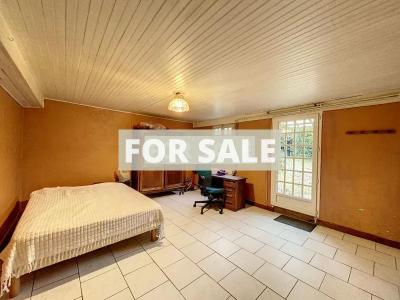 Detached House with Garden by the Coast