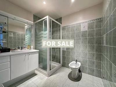 Coastal House in Great Location with Lovely Garden