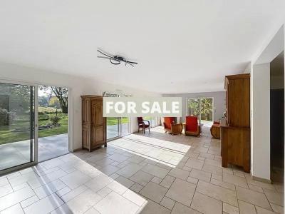 Detached House by the Golf Course