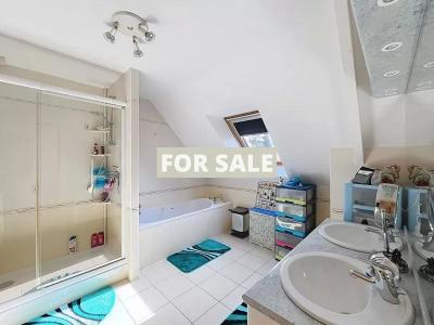 Detached House by the Golf Course