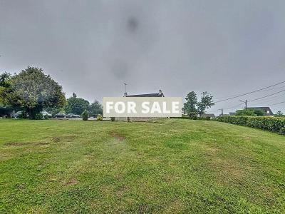 Detached House with Garden by the Coast